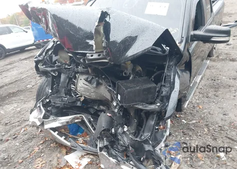 2021 Ram 1500 z USA, uszkodzony, nr VIN 1C6RRFBG8MN556115